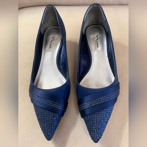 Nina Emmie navy blue satin kitten heel pumps